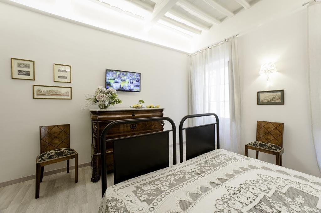 Vittoria Suite Řím Pokoj fotografie